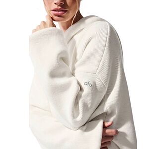 ALO Yoga Scholar Unisex XL Ivory Oversized Knit Hooded Pullover